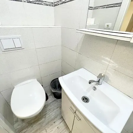 Metropolitan Retreat Apartment Bucharest Exterior photo